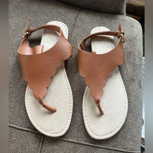 LC Lauren Conrad Tan Scalloped T-Strap Sandals
